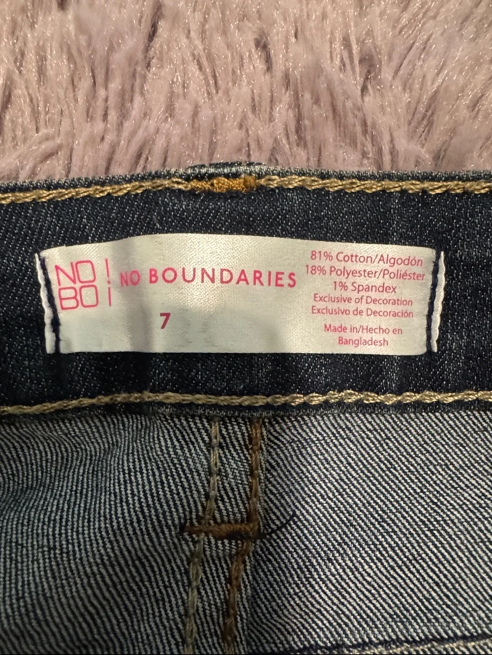 No Boundaries Dark Wash Women's Bootcut Jeans - Classic Denim - Picture 3 of 3